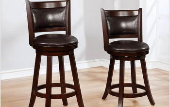 Espresso swivel bar stool with upholstered plush seats.